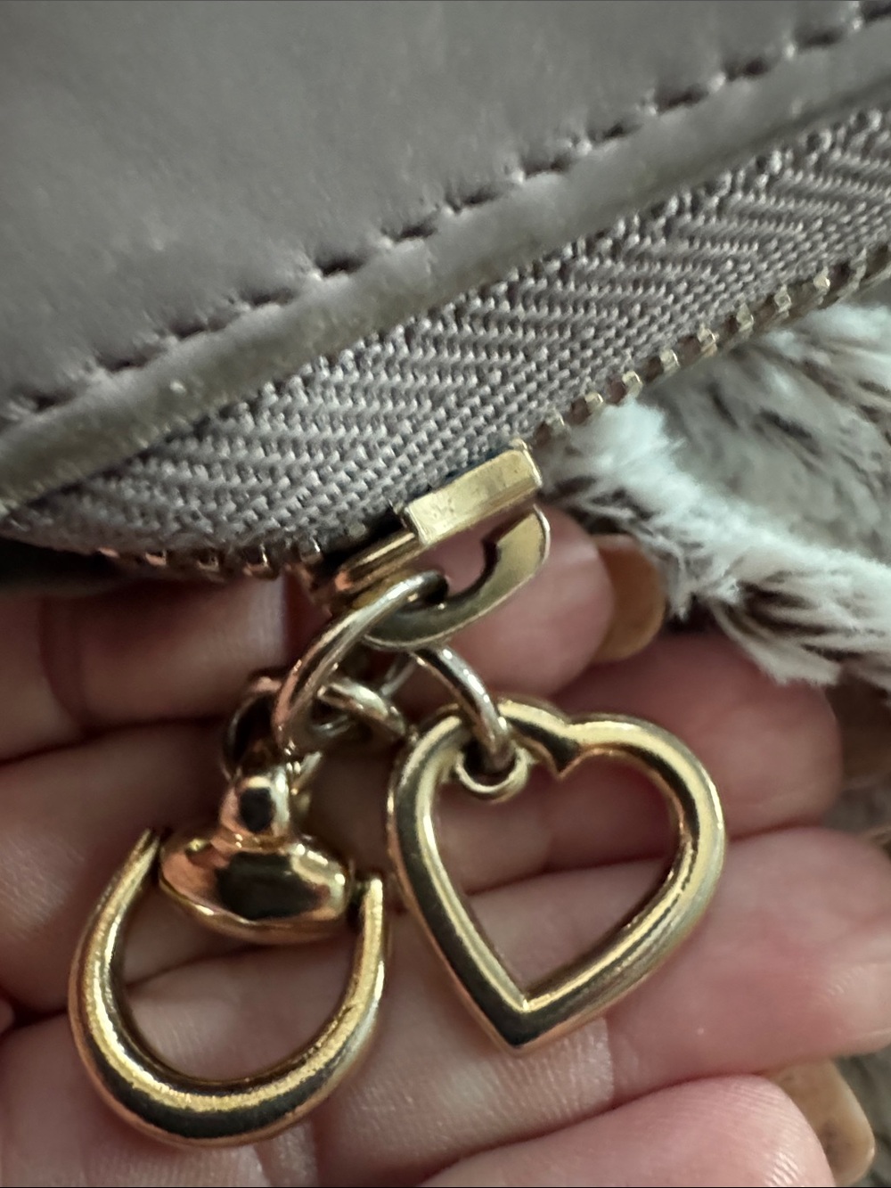 Gucci Taupe Gray Embossed GG Continental Wallet - Picture 4 of 5